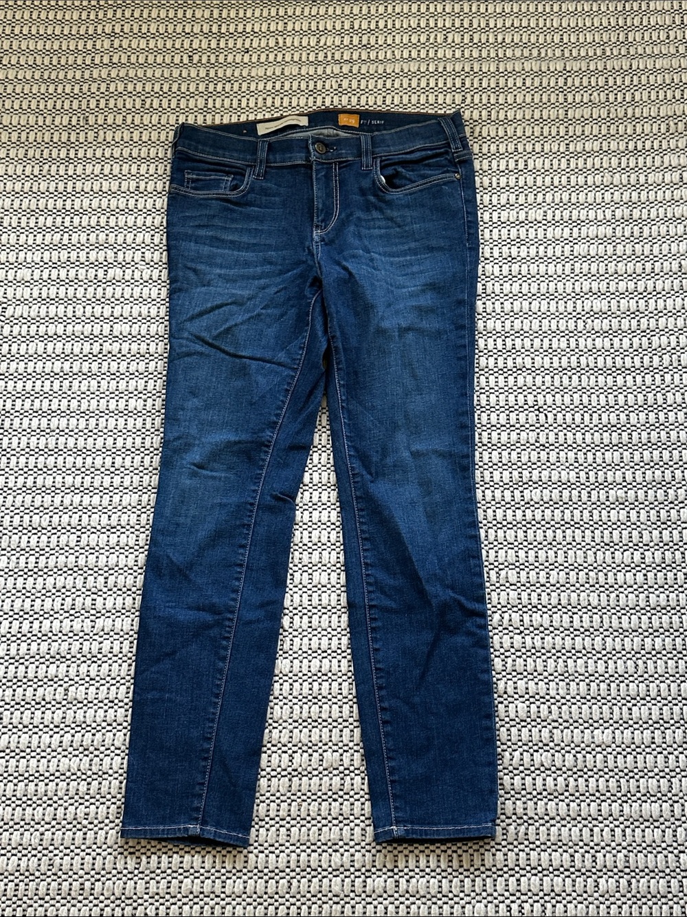 Dark Blue Women's Mid Rise Skinny Ankle Jeans
